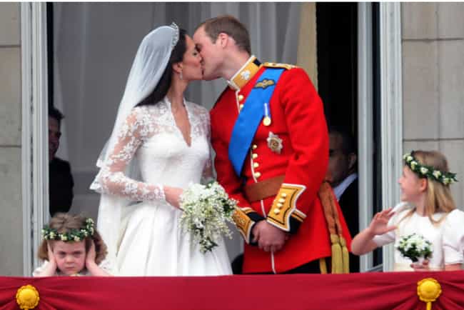Shitty Wedding Dresses